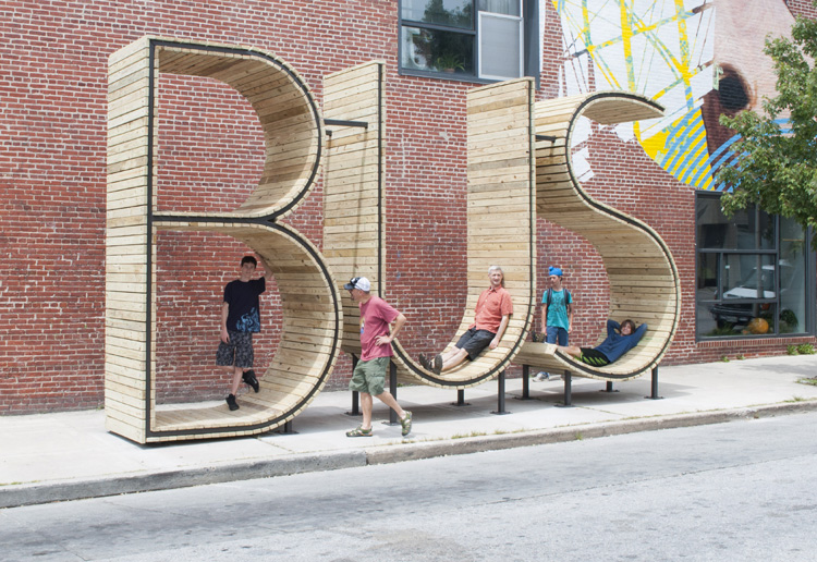 5-the-bus-stop-in-baltimore-by-mmm.jpg