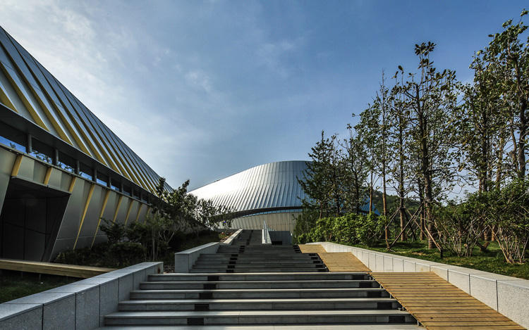 3-unstudio-completes-the-qingdao-world-horticultural-expo-theme-pavilion