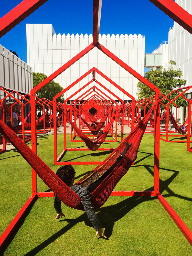 4-mi-casa-your-casa-interactive-installation-by-hector-esrawe-and-ignacio-cadena