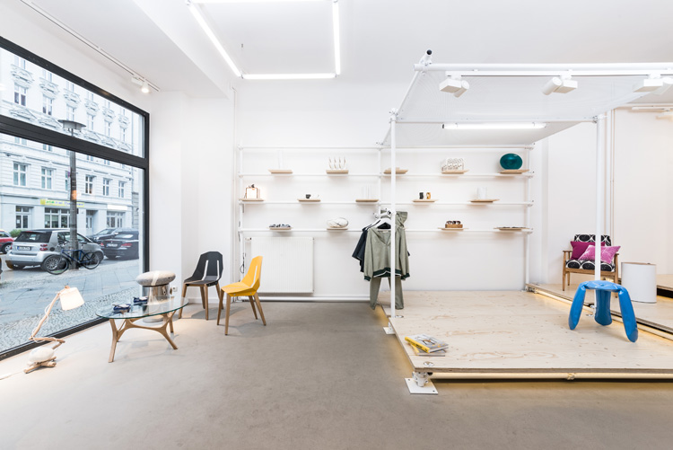 4-no-wodka-concept-store-in-berlin-by-kontent