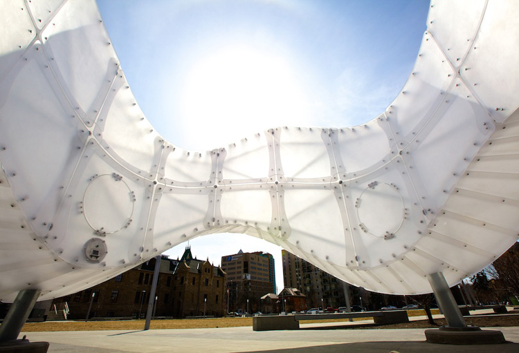 8-chinook-arc-interactive-installation-by-joe-oconnell-and-blessing-hancock