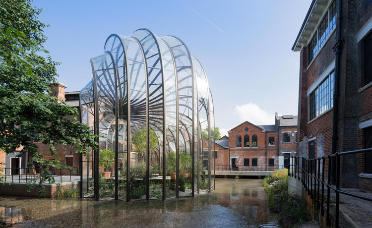 2-bombay-sapphire-distillery-at-laverstoke-mill-by-thomas-heatherwick