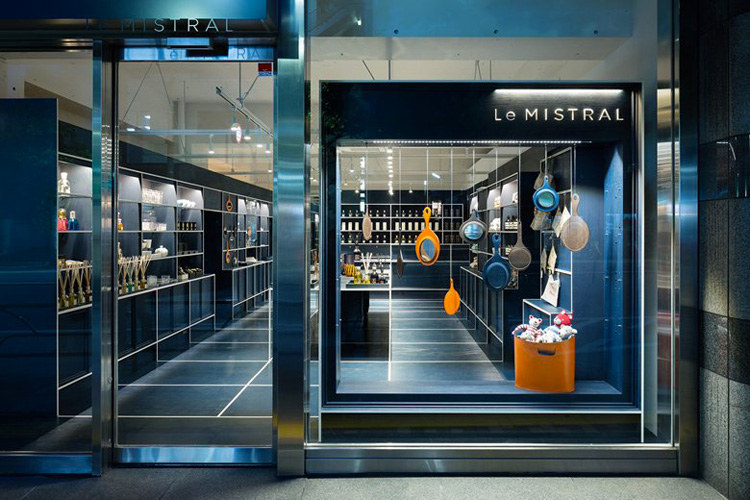 8-le-mistral-gift-shop-in-tokyo-by-jp-architects