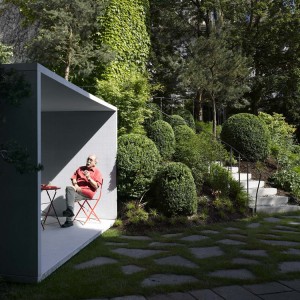 3-smoking-translucent-concrete-pavilion-by-gianni-botsford-architects