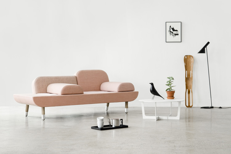 4-anne-boysens-toward-sofa-for-erik-jorgensen