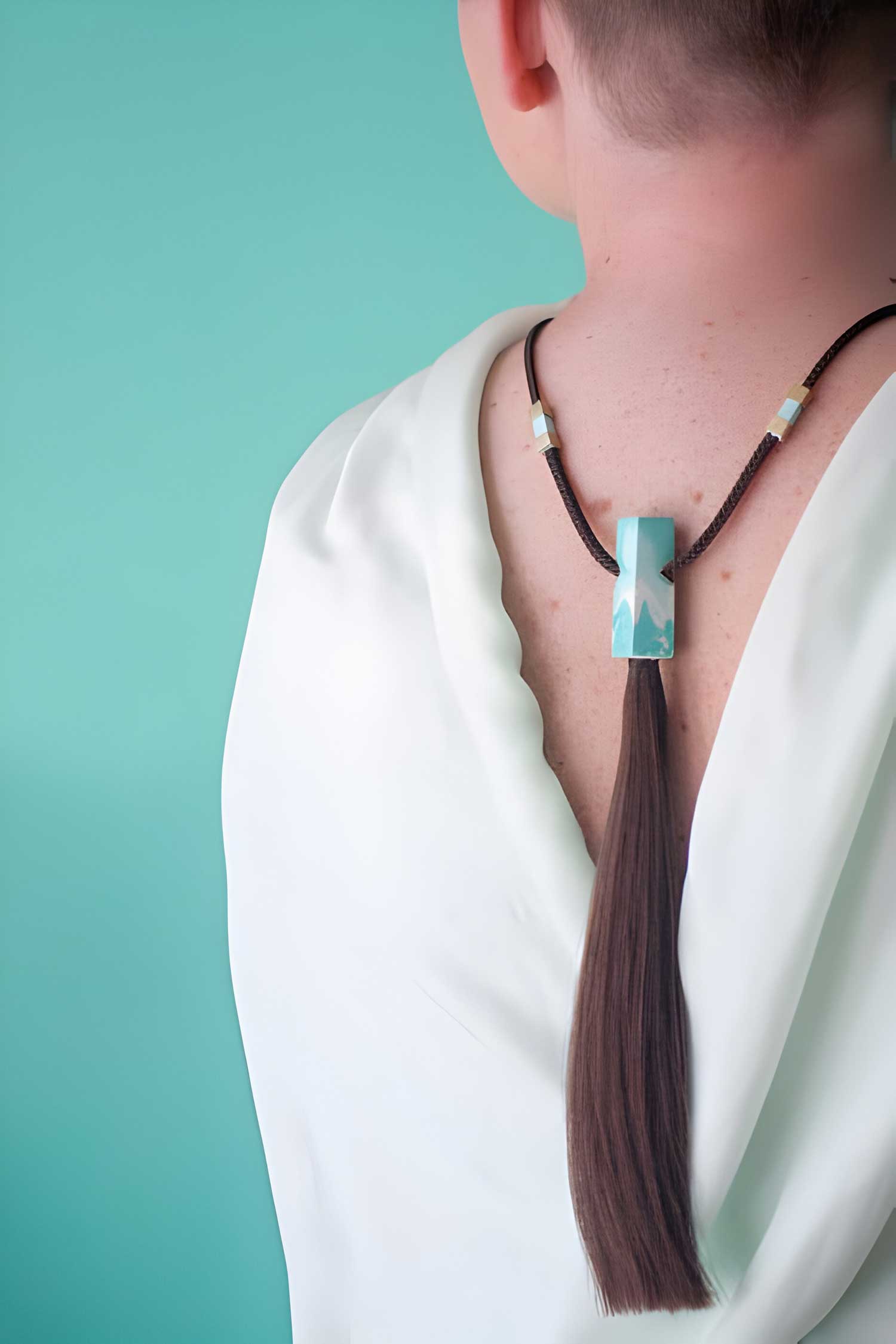 Sybille Paulsen Creates Jewelry With Human Hair For Cancer Patients