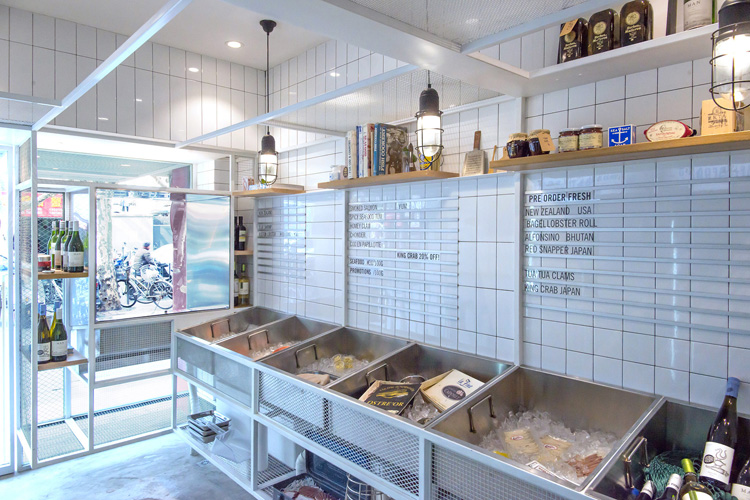 7-little-catch-fishmonger-in-shanghai-by-linehouse