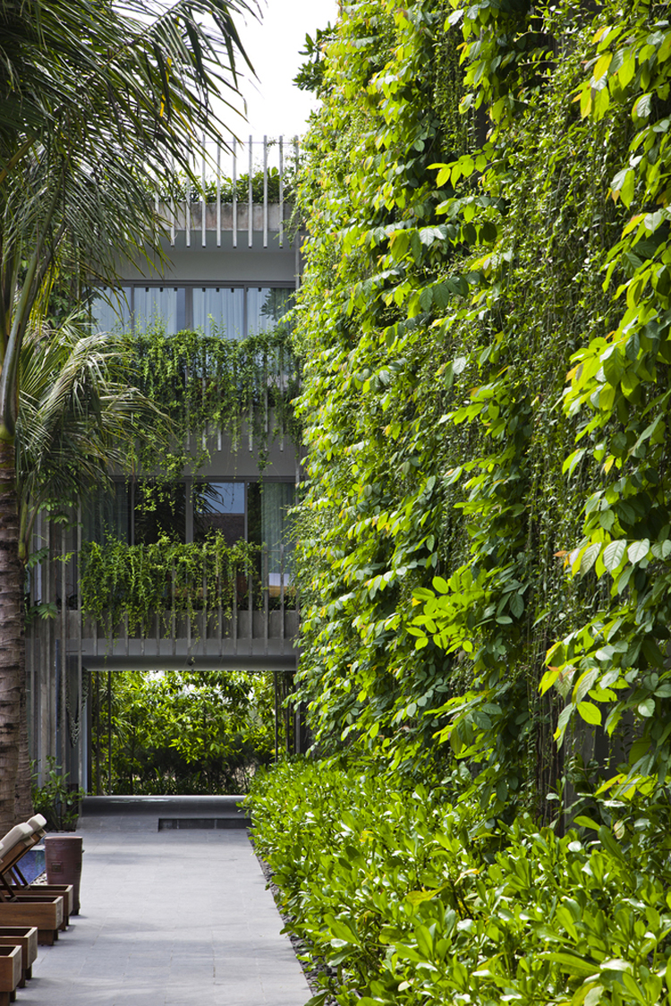 babylon-hotel-building-at-taman-retreat-resort-by-vo-trong-nghia-architects-4