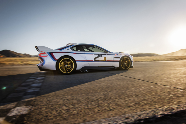 bmw-unveils-the-3-0-csl-hommage-r-at-pebble-beach-10