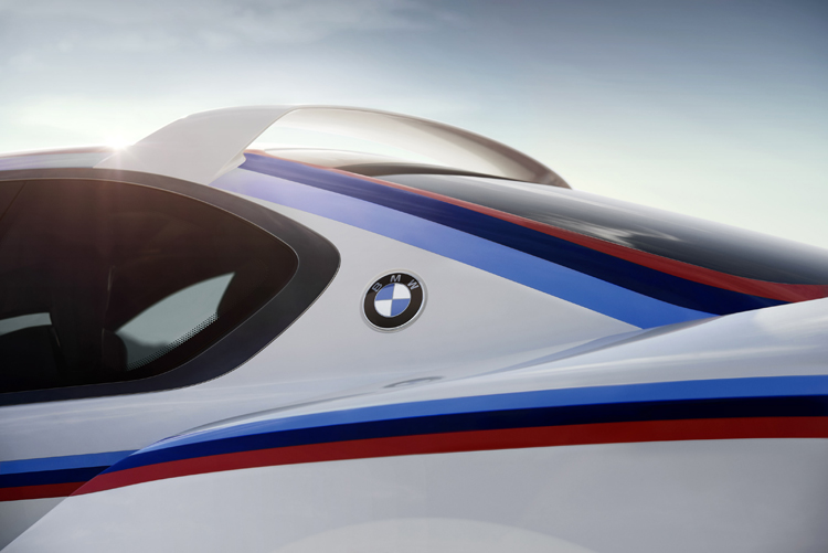 bmw-unveils-the-3-0-csl-hommage-r-at-pebble-beach-4