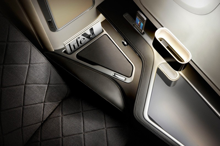 a-closer-look-at-the-british-airways-new-first-class-by-forpeople-3