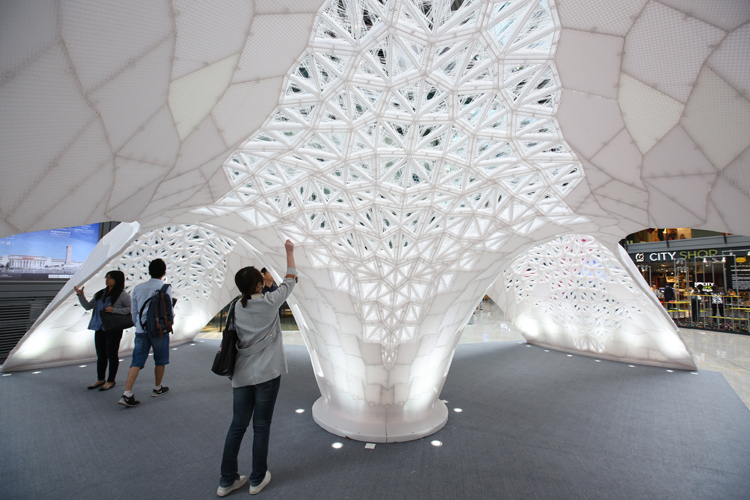 vulcan-worlds-largest-3d-printed-pavilion-by-laboratory-for-creative-design-8