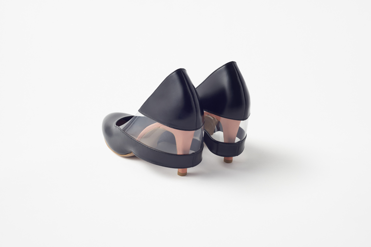 skirt-shoes-by-nendo-for-seibu-department-store-photo-by-Akihiro-Yoshida-7