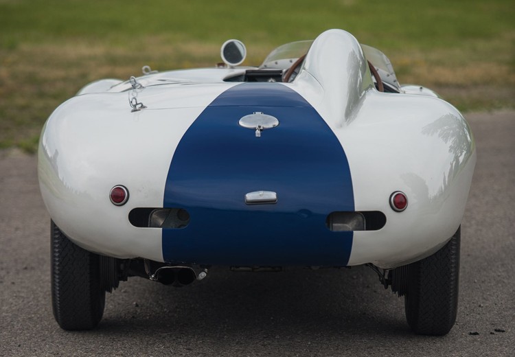 1955-ferrari-750-monza-spider-goes-up-to-auction-7