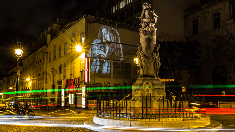 julien-nonnon-french-kiss-digital-street-art-project-paris-le_basier-11