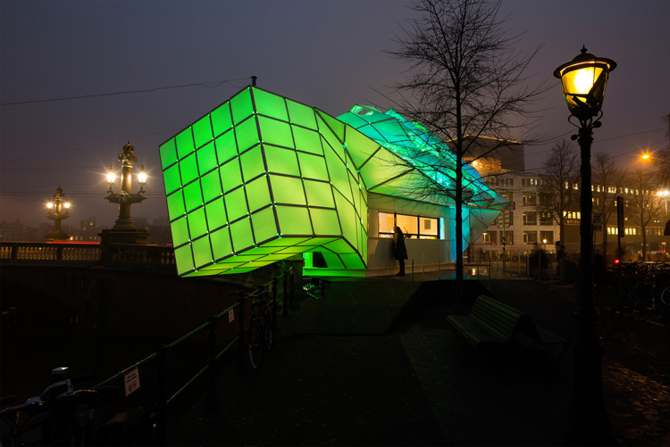 UNStudio + MDT-tex Unveil Eye_Beacon Pavilion at Amsterdam Light Festival