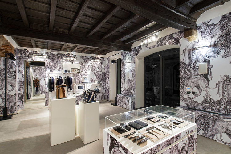 Louis Vuitton Men's Pop-Up Store Milan