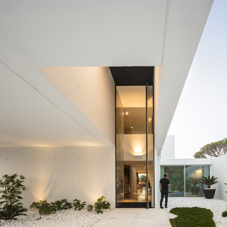 QL House by Visioarq Arquitectos, Portugal