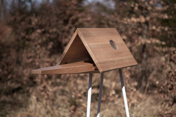 ODDO architects conceive a catwalk-inspired bird feeder