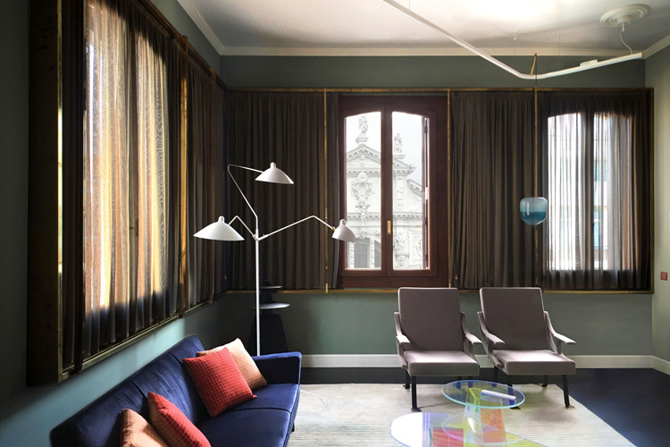Marcante Testa Revamp 19th-Century Apartment in Venice