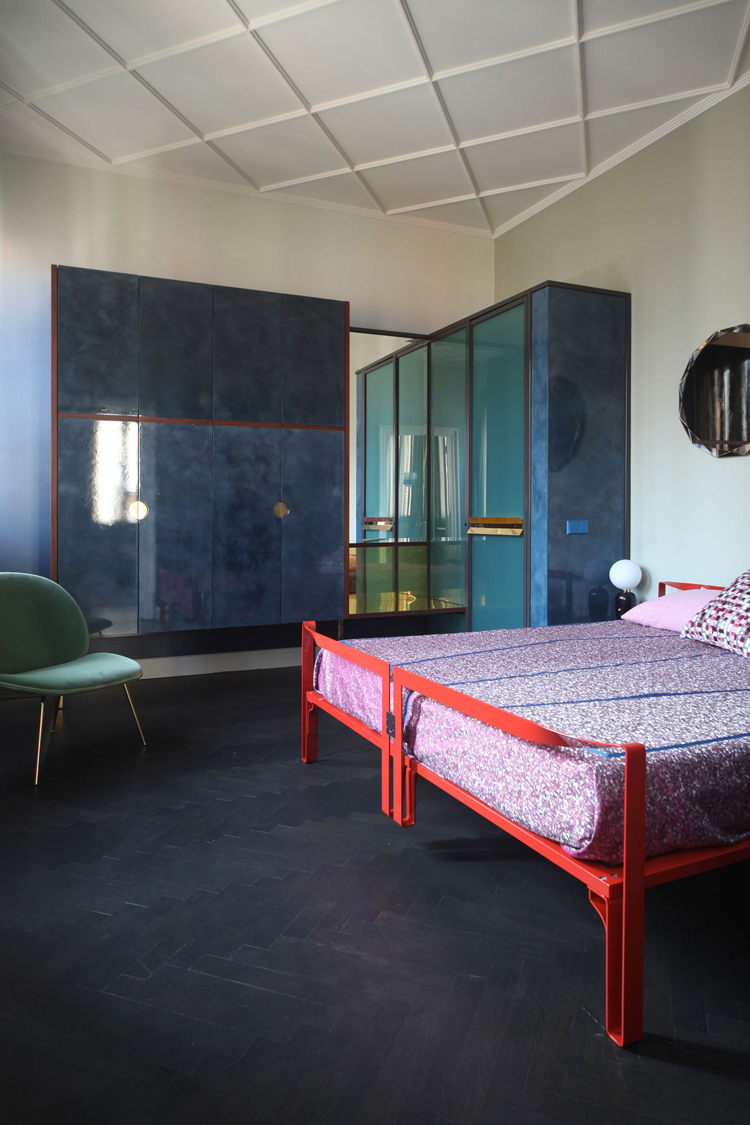 Marcante Testa Revamp 19th-Century Apartment in Venice