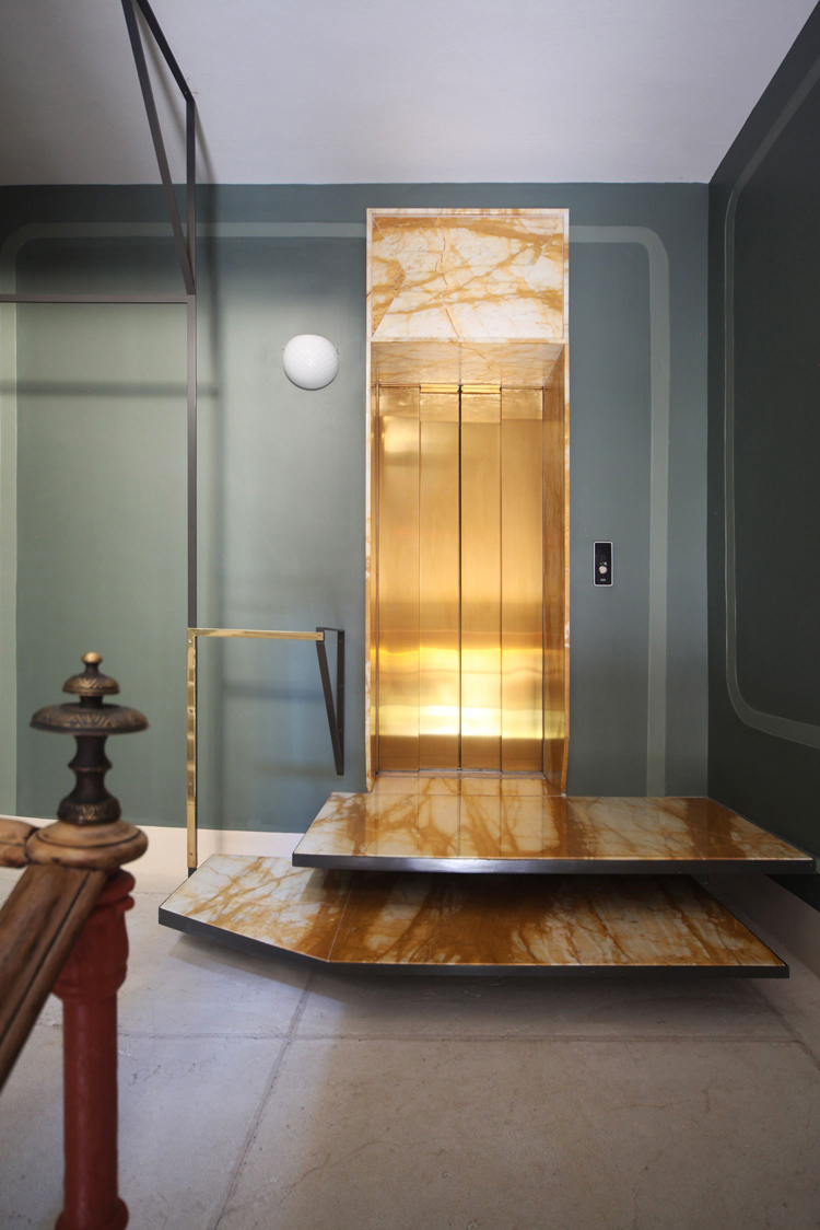 Marcante Testa Revamp 19th-Century Apartment in Venice