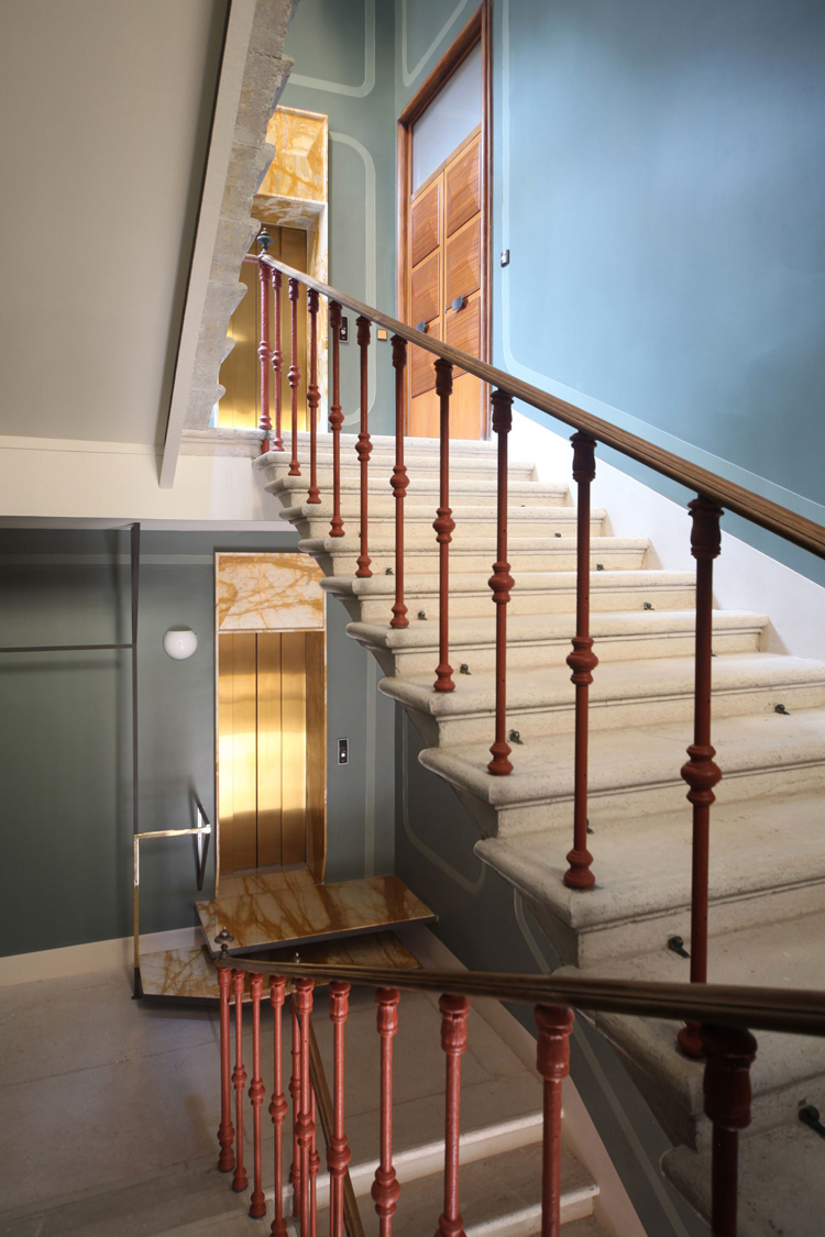 Marcante Testa Revamp 19th-Century Apartment in Venice