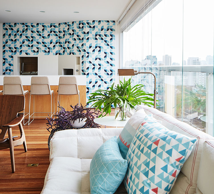 David Ito Refreshes A bright Apartment in São Paulo