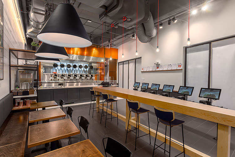 MIT Engineers Open World's First Robotic Kitchen Restaurant In Boston