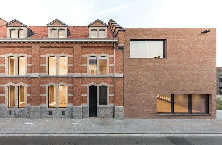 KAAN Architecten Turns A Military School Into A Library And  Academy for Performing Arts In Aalst 