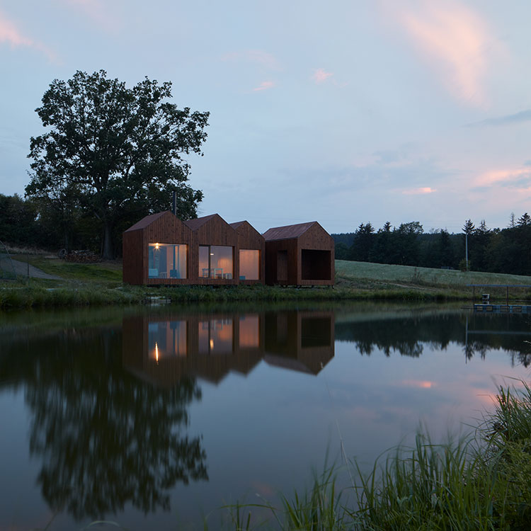 Atelier 111 Architekti Designs A Holiday Home Inspired By Traditional Fisherman´s Cabins