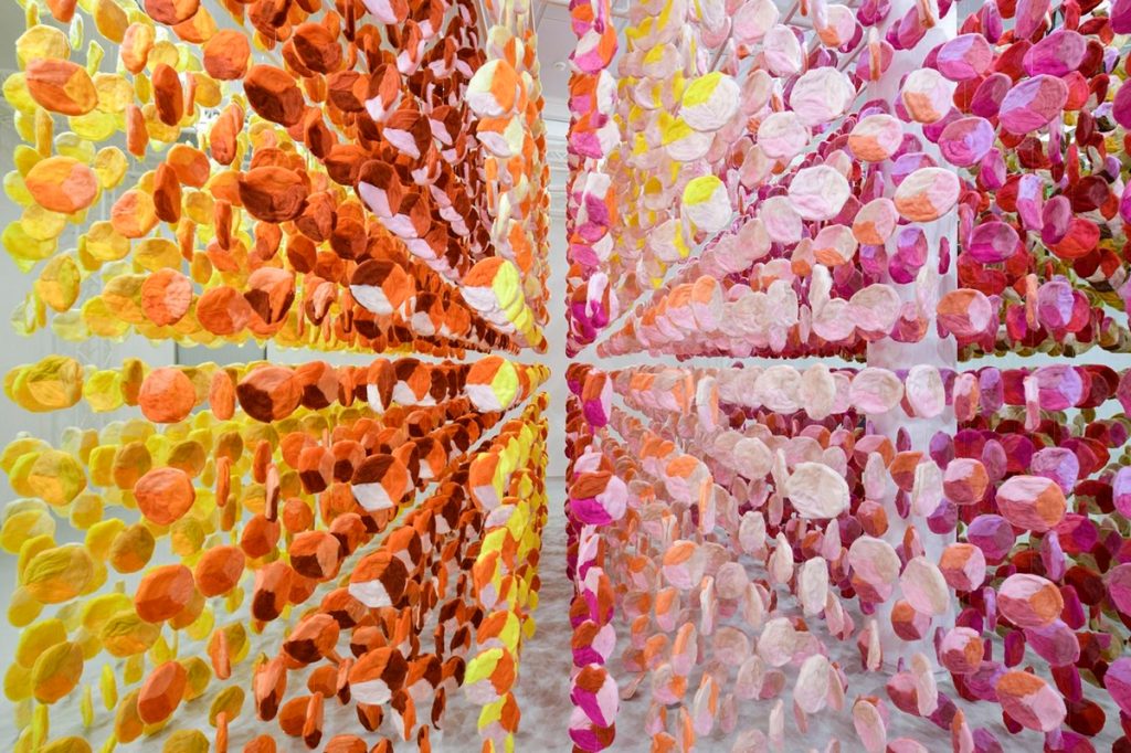 Knit In 100 Colors / Emmanuelle Moureaux
