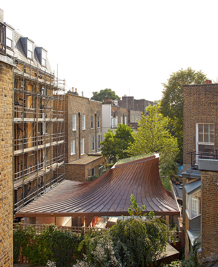 House in a Garden, London, UK / Gianni Botsford Architects
