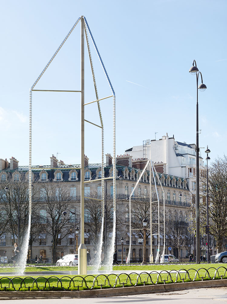 The Champs-Elysées Fountains, Paris, France / Ronan & Erwan Bouroullec