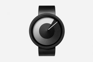 Ziiiro Introduces The Horizon Black Timepiece
