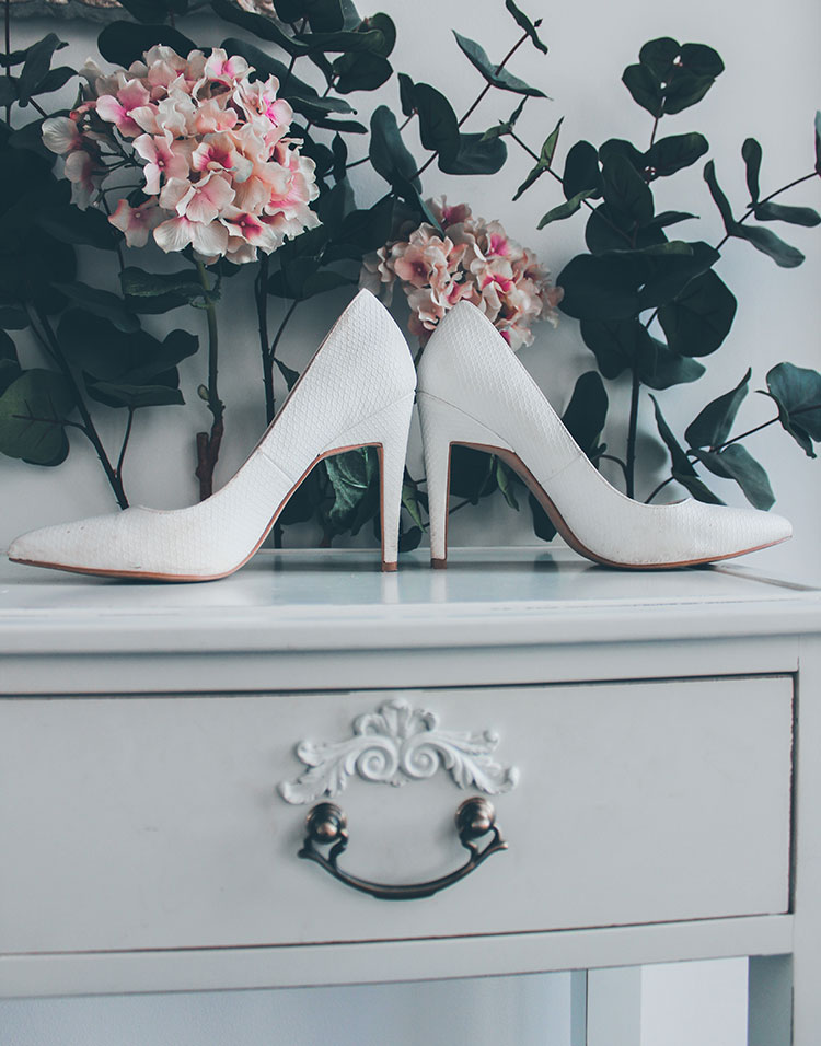 8 Pro Tips for Wedding Shoes Shopping