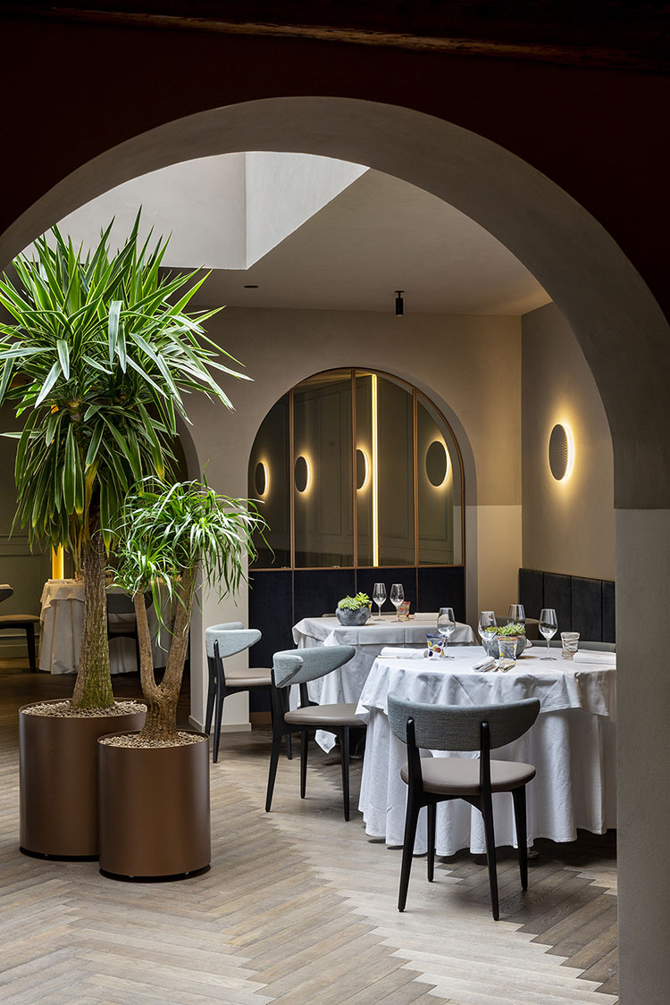 Vitello d’Oro Restaurant, Udine, Italy / Visual Display
