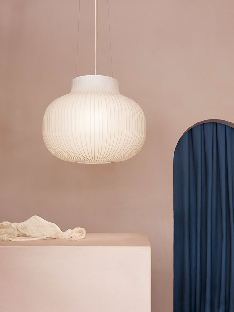 Layer Designs Cocoon-Like Pendant Lamps For Muuto