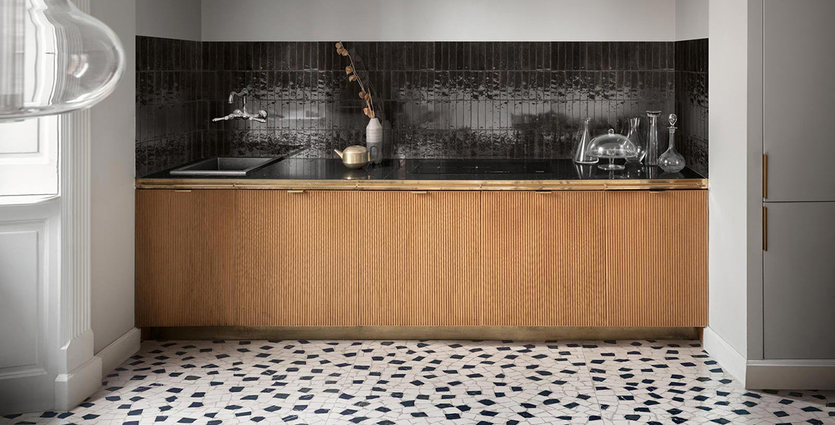 4 Things to Think About When Choosing a Tile Material for Your Kitchen
