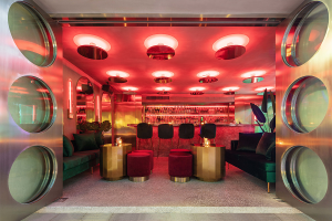 Molly Club, Wuhan, China / J.H Architecture