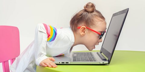 Top 5 Tools to Keep Your Kid Safe From The Bad Influence Online