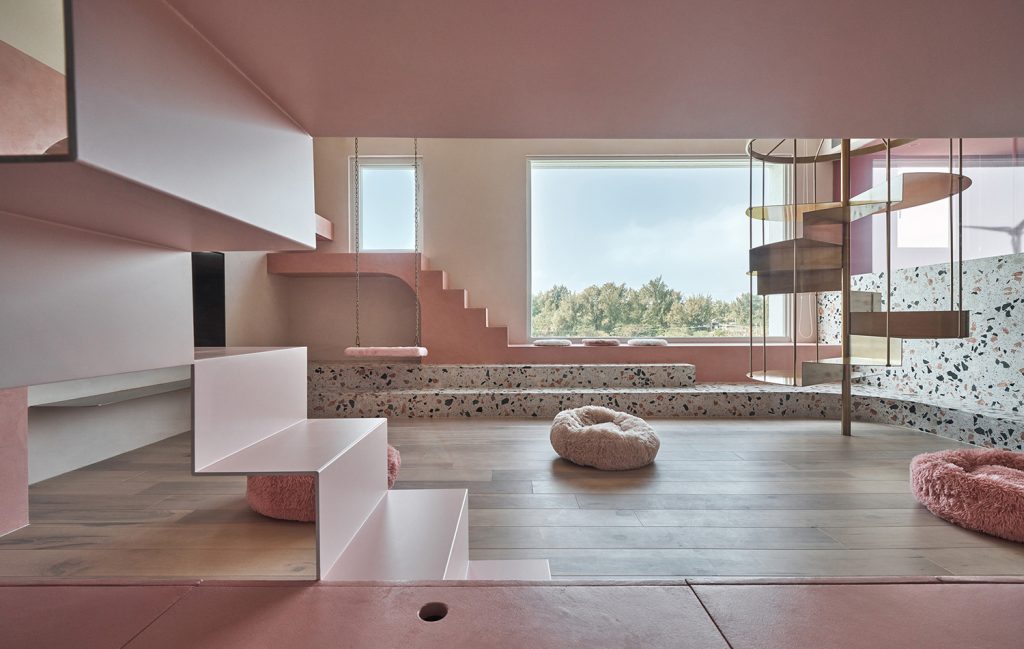 Cats' Pink House, Miaoli, Taiwan / KC Design Studio