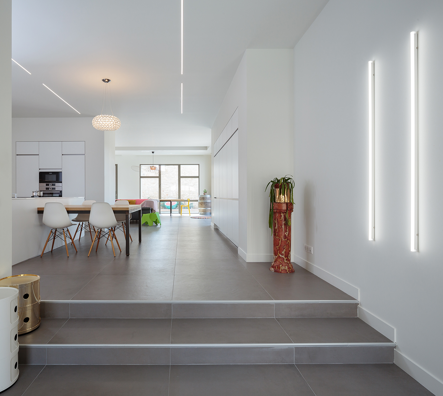 House in Castries, France / (ma!ca) architecture