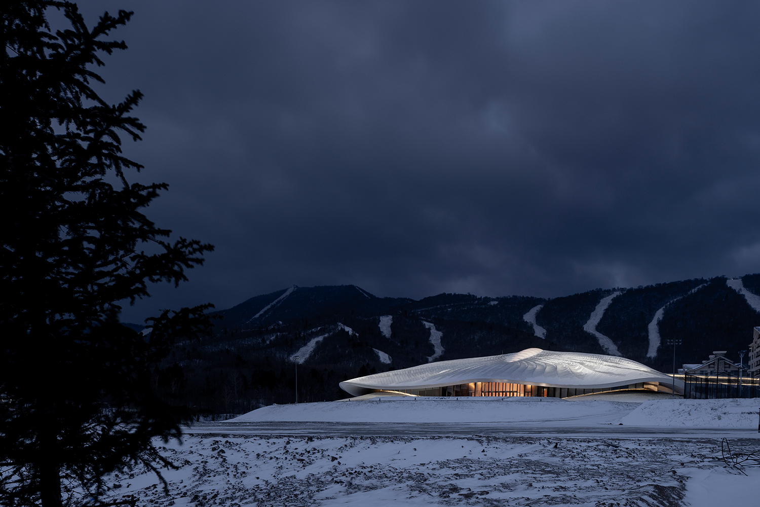 MAD's Yabuli Entrepreneurs’ Congress Center nears completion