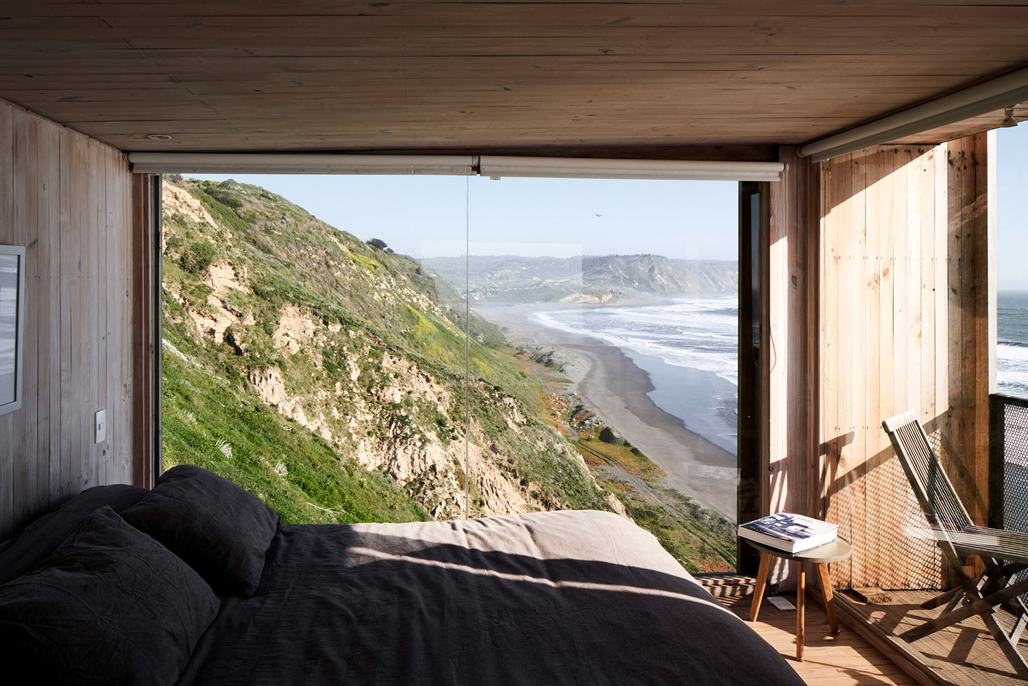 How To Live A Life Of Self-Reliance Off The Grid