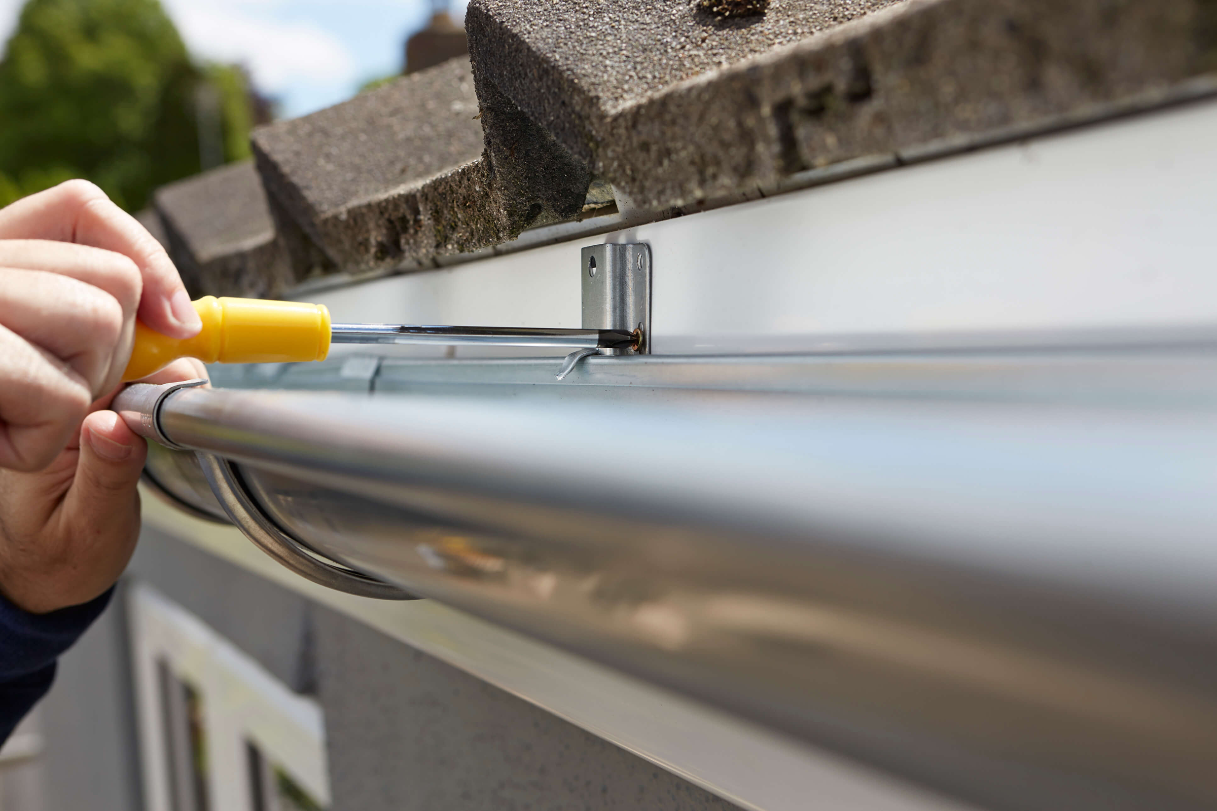 4 Reasons Why Restore Your Gutter  