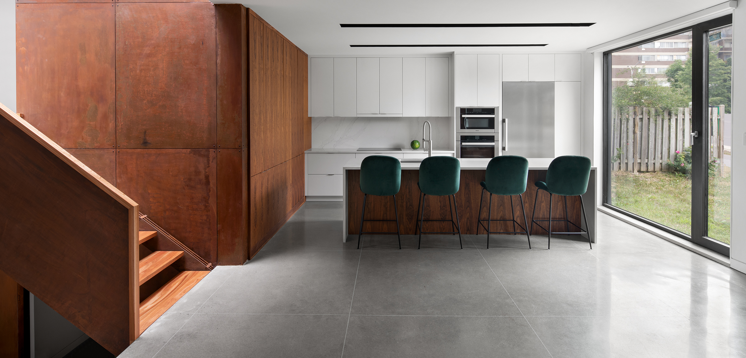 The Timeless Benefits of Choosing the Perfect Tile Flooring 