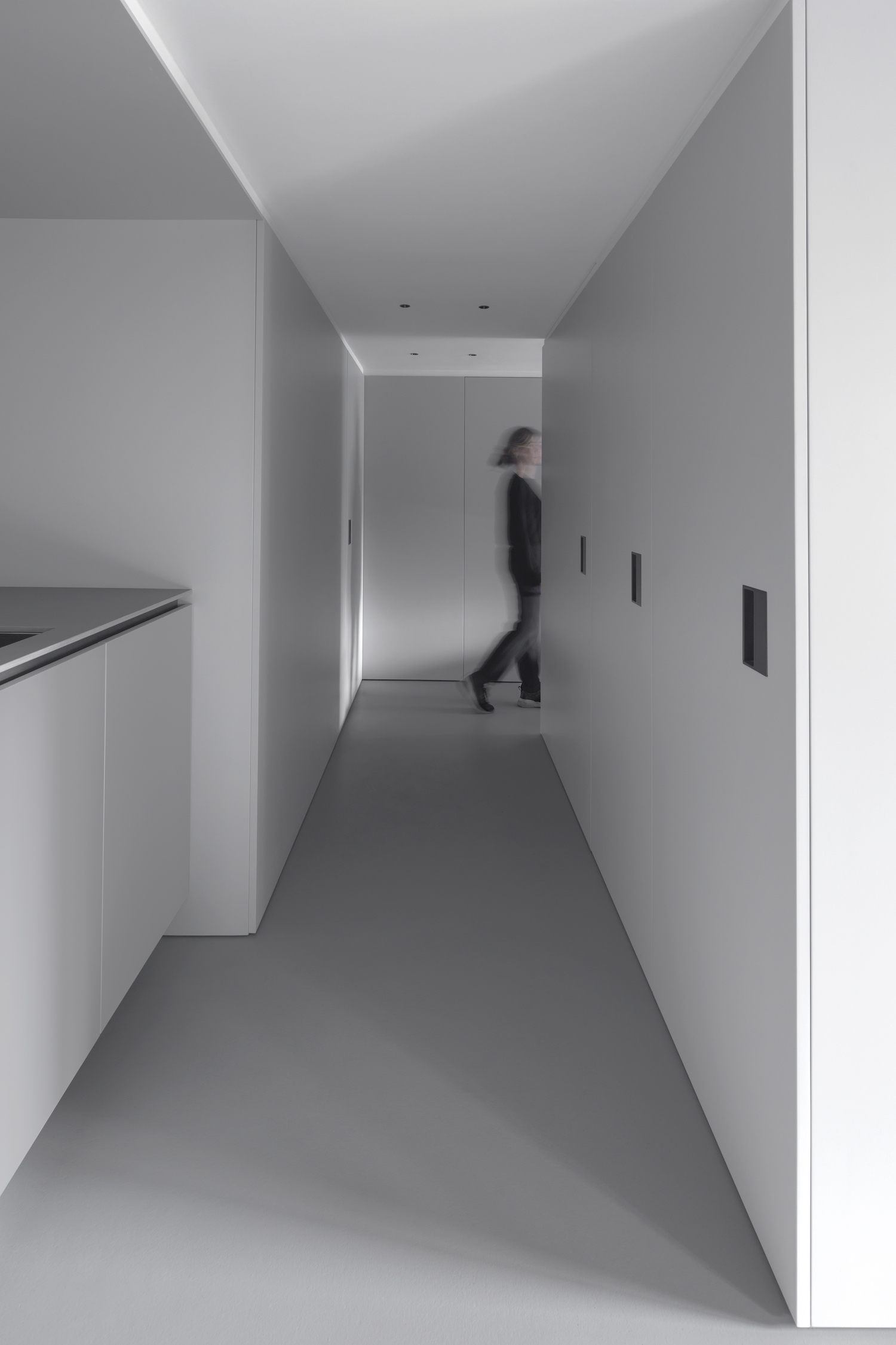 5 Tips To Keep Epoxy Flooring in Tip-Top Condition