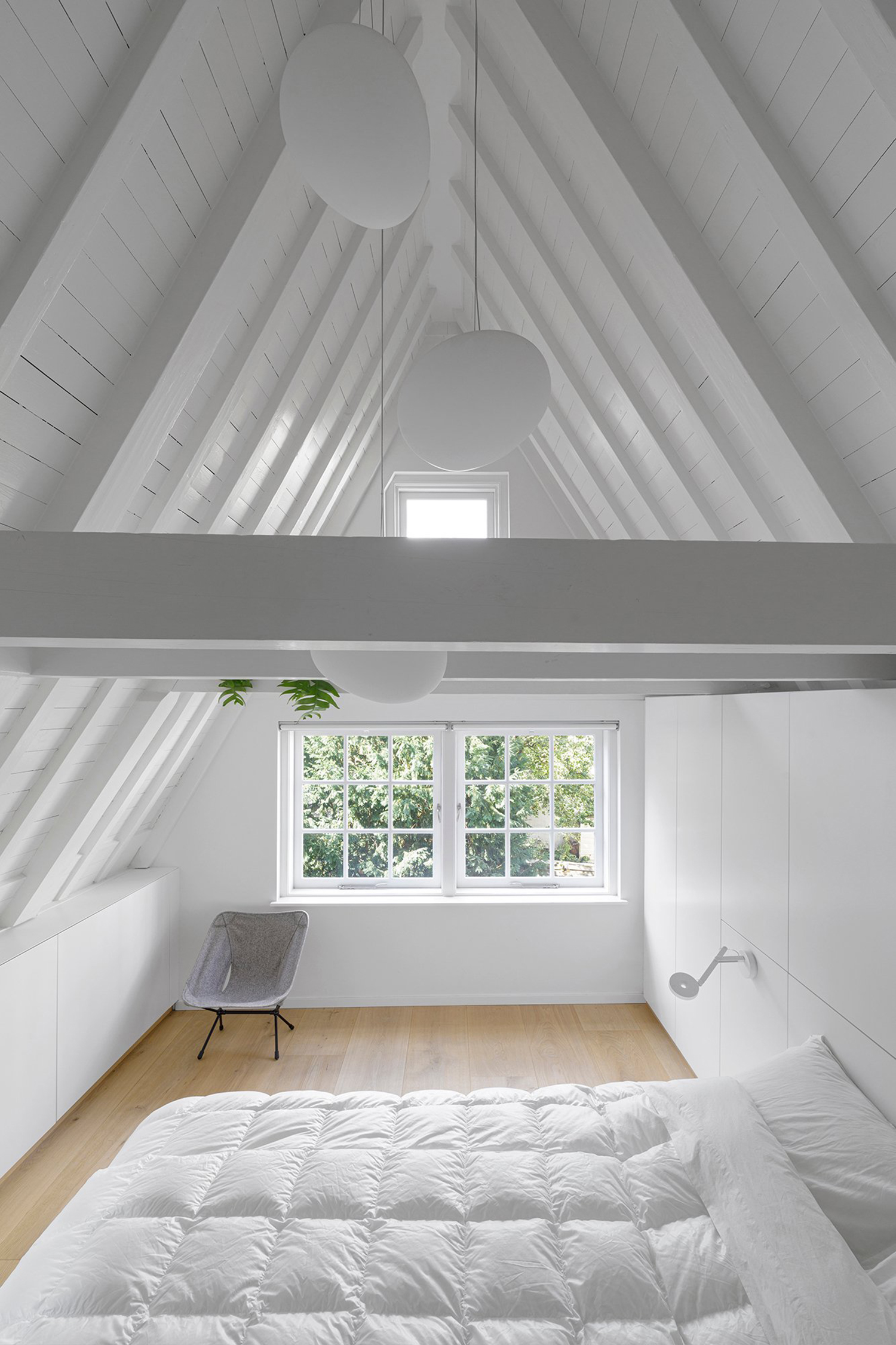 Bedroom with sloping roof