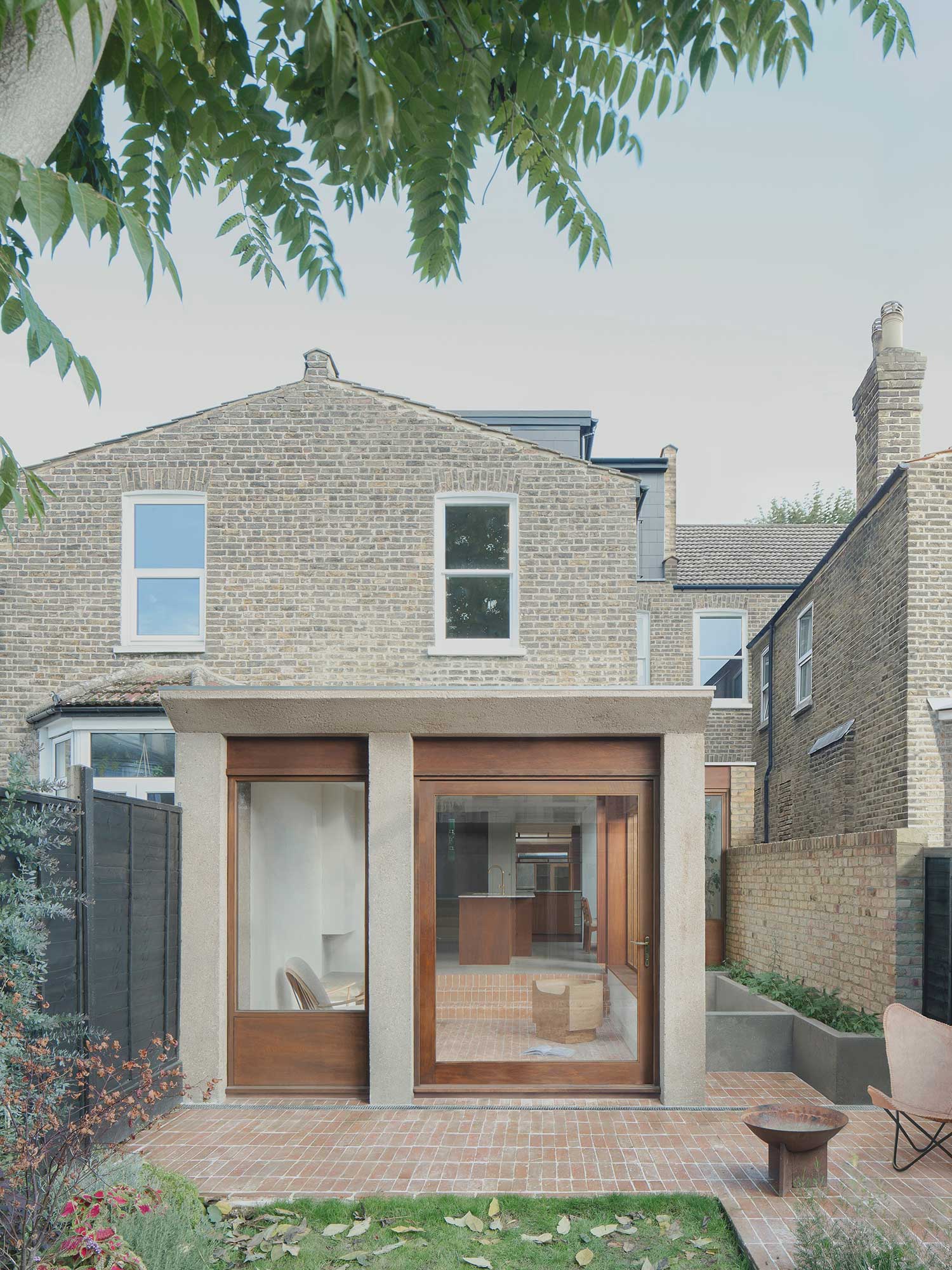 Cast House Extension, London, Inggris / Arsitek EBBA 